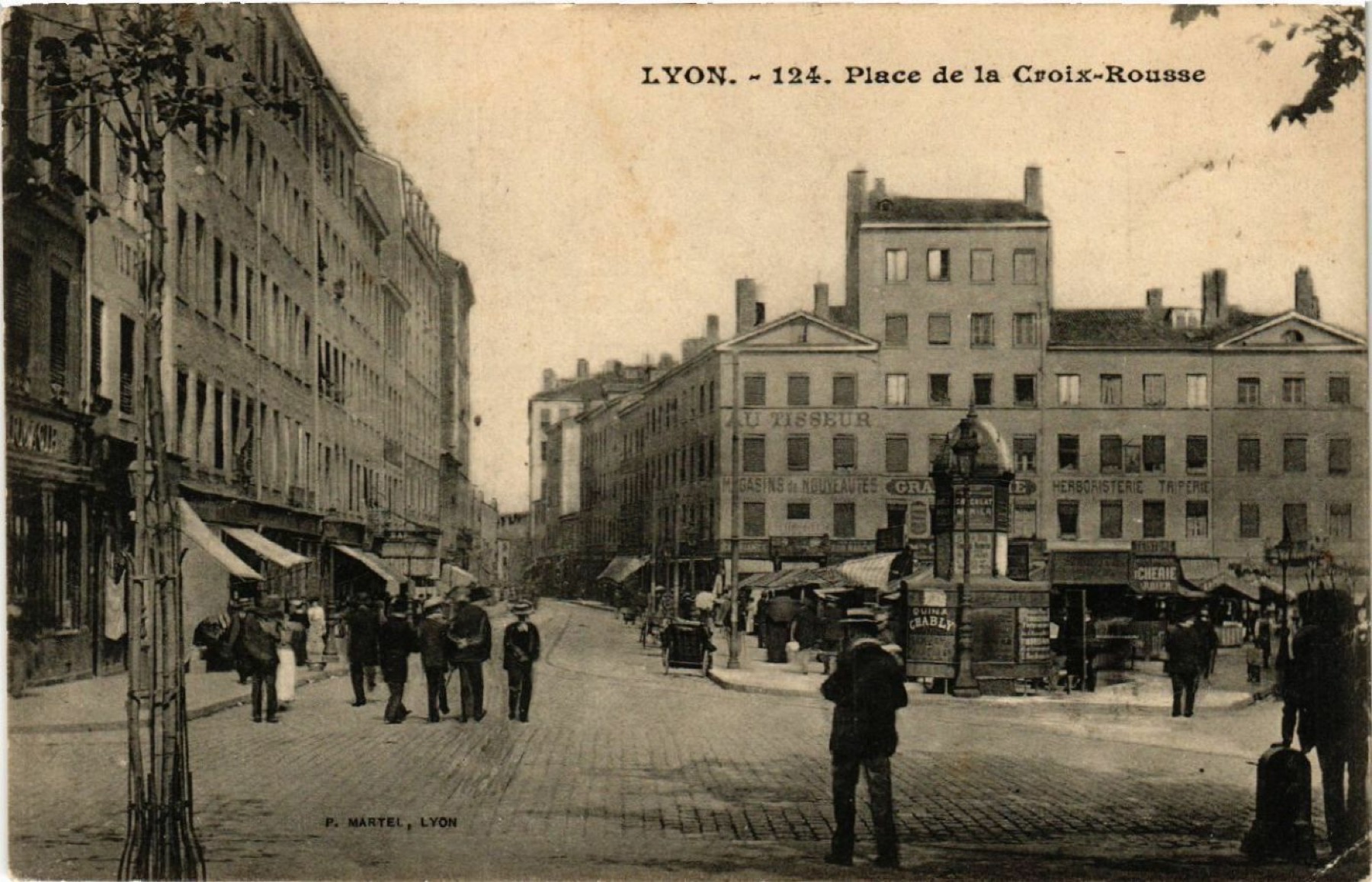 Carte postale ancienne, place de la Croix-Rousse